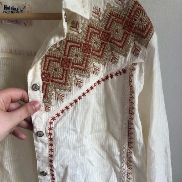 Anthropologie embroidered linen shirt - Picture 4 of 6